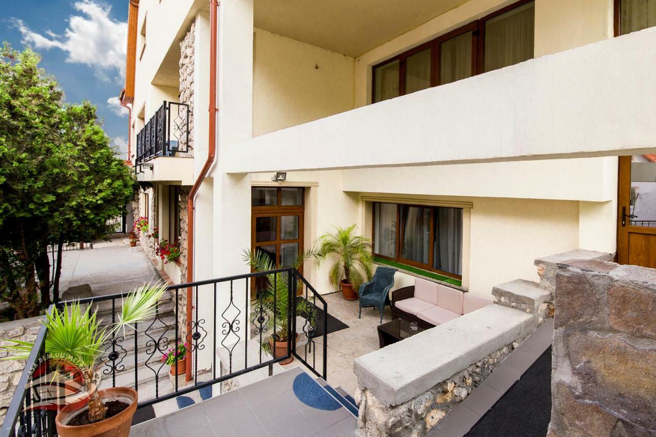فندق براشوففي  Casa Dealul Melcilor المظهر الخارجي الصورة