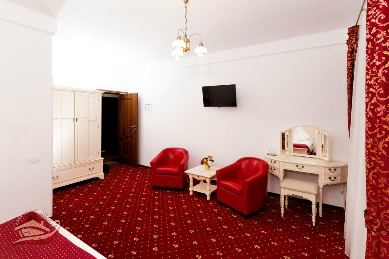 فندق براشوففي  Casa Dealul Melcilor المظهر الخارجي الصورة